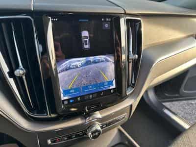 Volvo XC60 B4 Core / Diesel (2023) - Photo 11