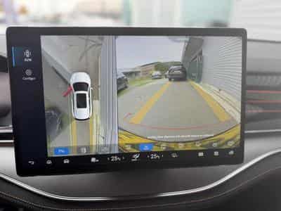 BYD TANG EXECUTIVE (2024) - Photo 15