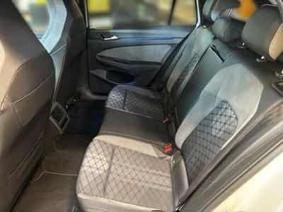 VW Golf Golf Variant VIII R-Line (2022) - Photo 11