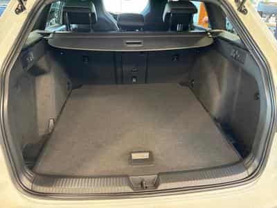 VW Golf Golf Variant VIII R-Line (2022) - Photo 12