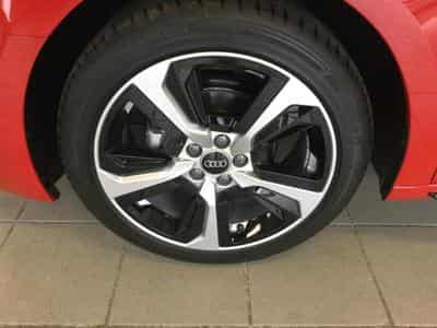 Audi A1 Sportback S line (2025) - Photo 6