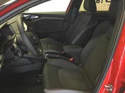 Audi A1 Sportback S line (2025) - Photo 9