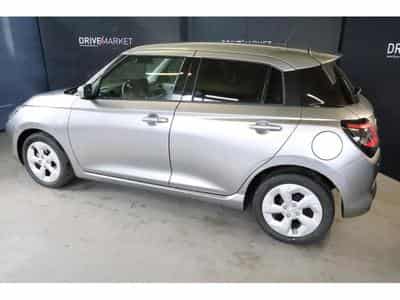 Suzuki Swift GL+ (2025) - Photo 11