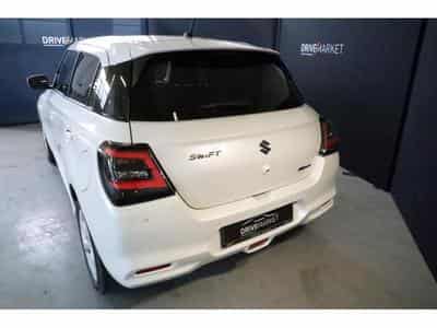 Suzuki Swift GL+ (2025) - Photo 13