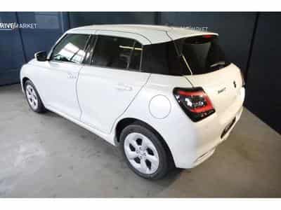 Suzuki Swift GL+ (2025) - Photo 8