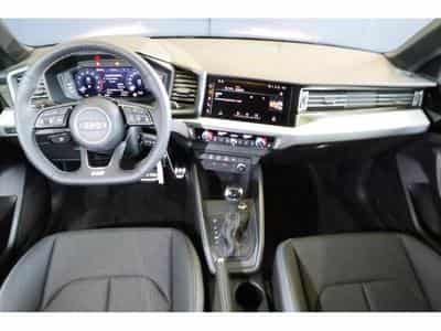 Audi A1 Advanced (2025) - Photo 2