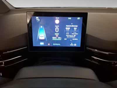 MG MG4 LUXUARY (2024) - Photo 5