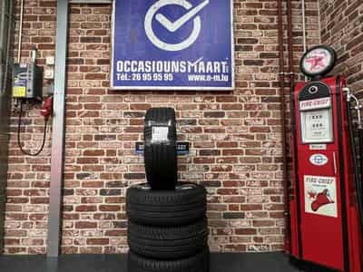 Jantes Alu + pneus Audi A3 225/45 R17 91Y (2026) - Foto 1