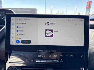 Toyota bZ4X Style (2023) - Foto 4