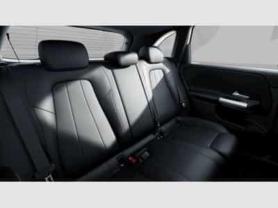 Mercedes B 180 d (2023) - Photo 11