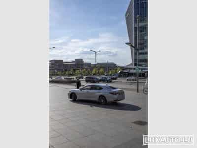 Lexus ES Explorer Line / Business (2024) - Foto 1