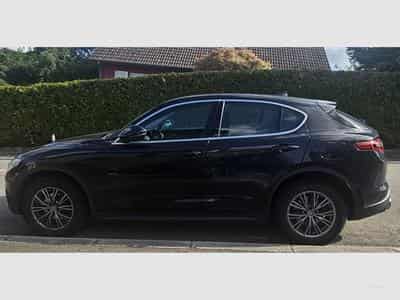 Alfa-Romeo Stelvio Turbo 2.0    280 CV / HP (2018) - Photo 1
