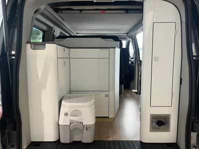 Ford Transit Nugget Titanium (1970) - Photo 4