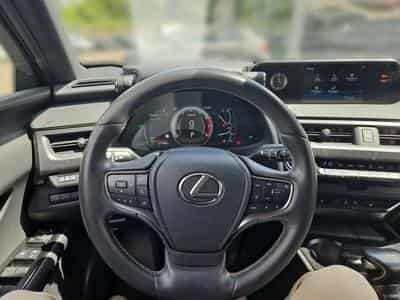 Lexus UX UX 250h Style (2022) - Photo 10