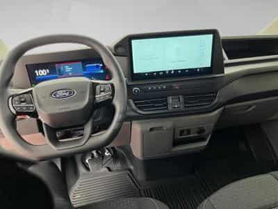 Ford Transit Trend 320S (2025) - Photo 12