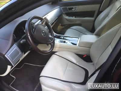 Jaguar XF (2015) - Photo 1