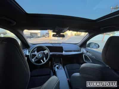 BMW iX1 Sport M (2024) - Photo 13