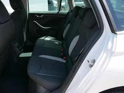 Skoda Kamiq 130 Jahre Premium (2025) - Foto 10