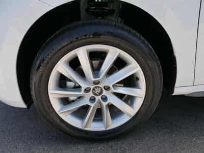 Skoda Kamiq 130 Jahre Premium (2025) - Foto 3