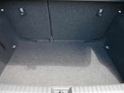 Skoda Kamiq 130 Jahre Premium (2025) - Foto 7