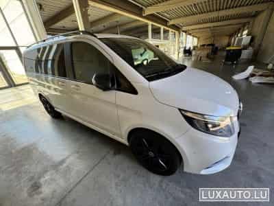 Mercedes V V 300 d 4 Matic Exclusive Long (2023) - Foto 3