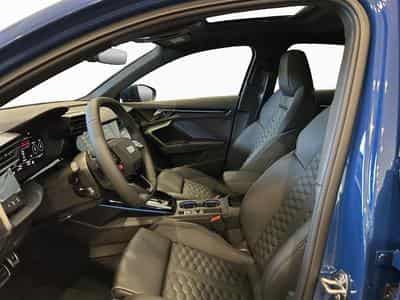 Audi RS3 TFSI Limousine quattro S troni (2025) - Photo 11