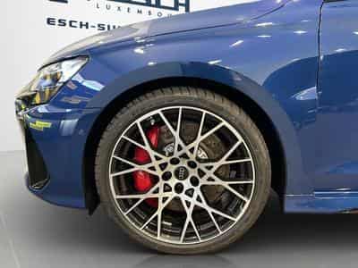 Audi RS3 TFSI Limousine quattro S troni (2025) - Photo 8