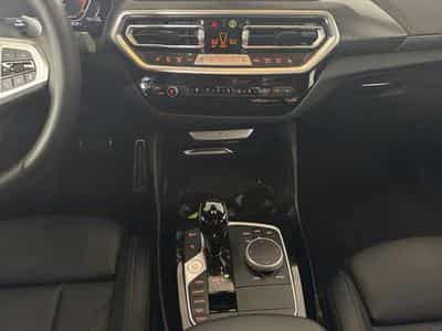 BMW X4 xDrive20d M Sportpaket Gestiksteuerung HiFi (2024) - Foto 7