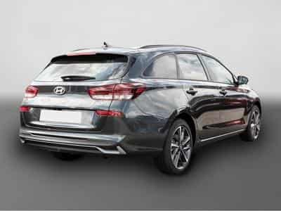 Hyundai i30 (2024) - Photo 2