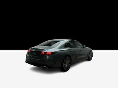 Mercedes E 220 d Limousine (2024) - Photo 3