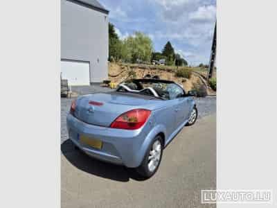 Opel Tigra 1.3 cdti (2006) - Photo 1