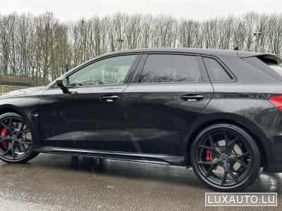 Audi RS3 Sportback RS (2023) - Foto 1
