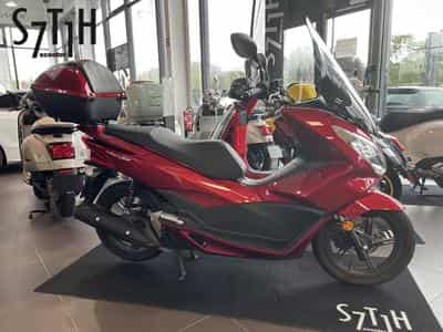 Honda PCX 125 (2018) - Photo 1