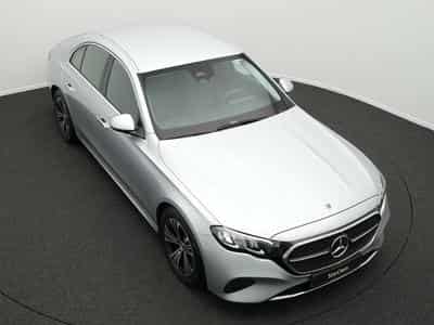 Mercedes E 220 d Avantgarde LED+Distr+Kamera+Ambi (2023) - Photo 12