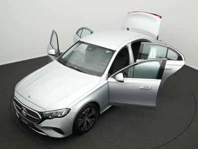Mercedes E 220 d Avantgarde LED+Distr+Kamera+Ambi (2023) - Photo 14