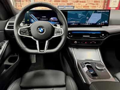 BMW 320 320dA Touring 2.0 190cv Auto M-SPORT (2024) - Foto 4