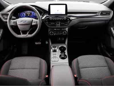 Ford Kuga (2023) - Foto 4