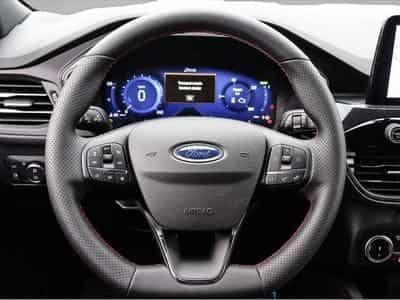 Ford Kuga (2023) - Foto 5