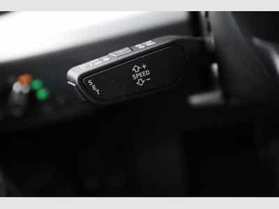 Audi Q5 Sportback 55 TFSI e quattro S line (2024) - Foto 8