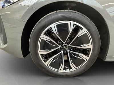 Audi A5 S-Tronic+Quattro+Led+Navi (2024) - Photo 8