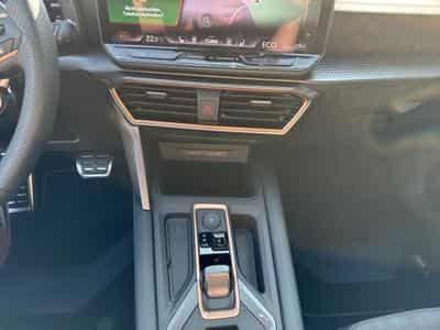 Cupra Leon Sportstourer (2025) - Photo 14