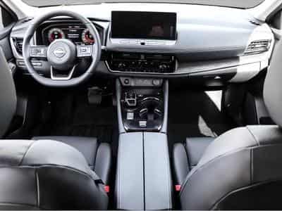 Nissan X-Trail (2026) - Photo 4