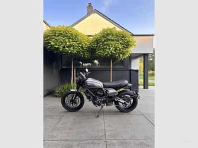 Ducati Scrambler Nightshift (2021) - Foto 1