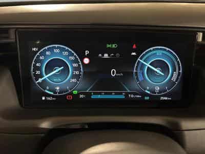 Hyundai Tucson 1.6 N LINE PLUG IN (2025) - Photo 2