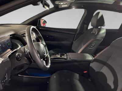 Hyundai Tucson 1.6 N LINE PLUG IN HYBRID (2025) - Photo 4