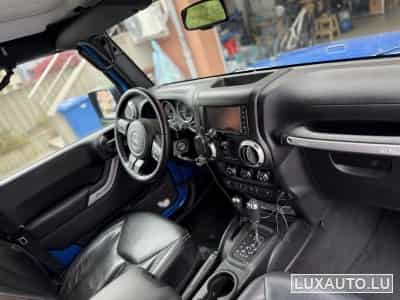 Jeep Wrangler Sahara V6 (2016) - Foto 6