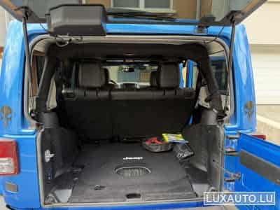 Jeep Wrangler Sahara V6 (2016) - Foto 9