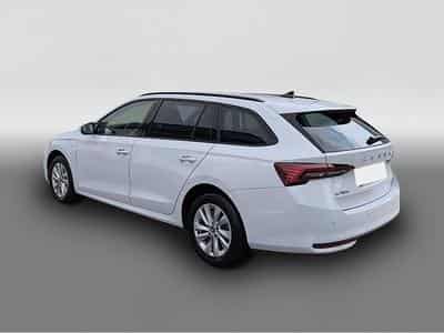 Skoda Octavia (2025) - Photo 2
