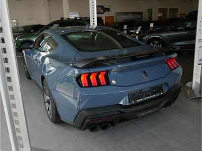 Ford Mustang Dark Horse 5.0i V8 453ch / 334kW M6 - Fastback (2024) - Foto 3