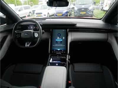 Ford Capri Capri 79kWh Extended Range AWD 340ch/250kW - A1 (2024) - Foto 4